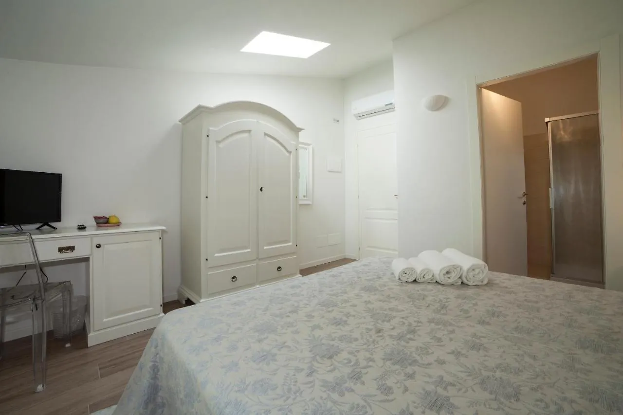 Agriturismo Corte Rondinella Βερόνα 0*,