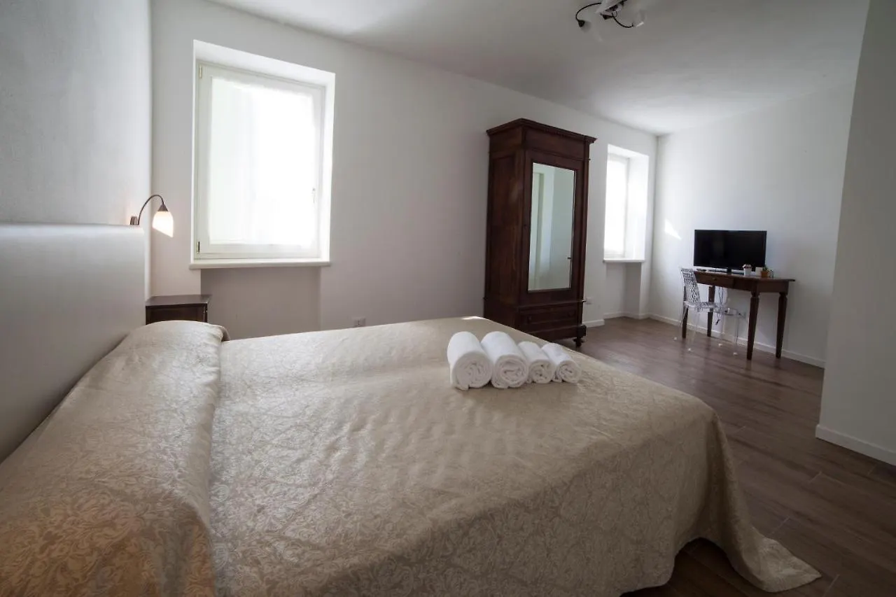 Agriturismo Corte Rondinella Verona 0*,  Italien